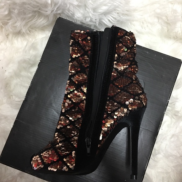 Boots - Picture 2 of 2